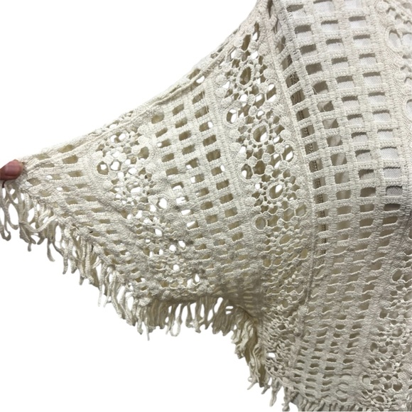 Step In Style Cream Boho Crochet Fringe Scoop Neck Tunic - Picture 7 of 12